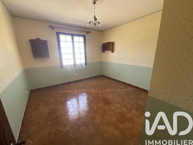 Maison - 214 m² - 9 pièces