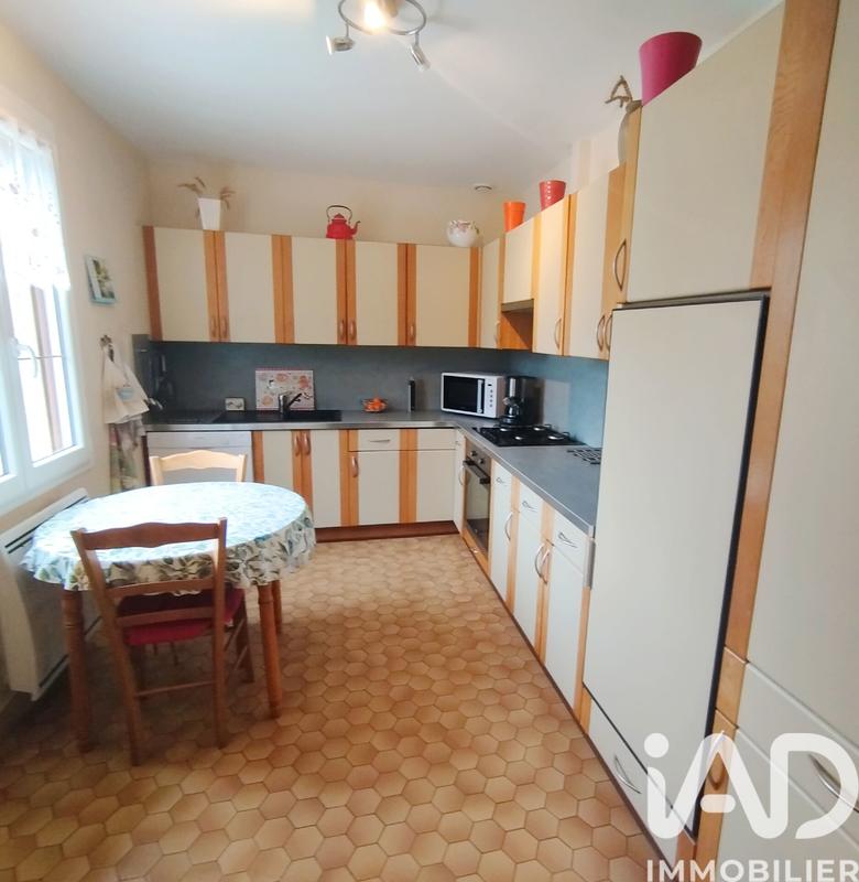 Maison - 104 m² - 5 pièces