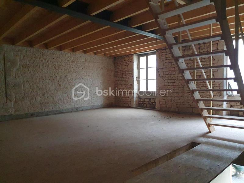 Maison de ville - 195 m² - 1 pièce