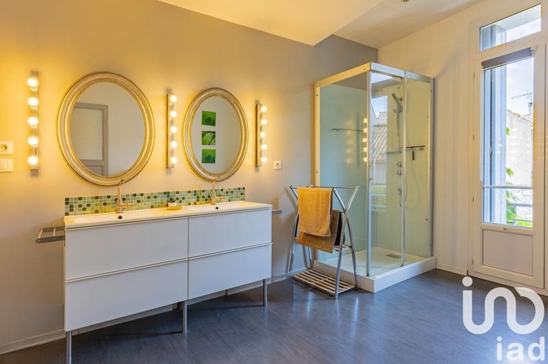 Maison de village - 241 m² - 5 pièces