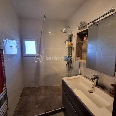 Maison - 117 m² - 7 pièces