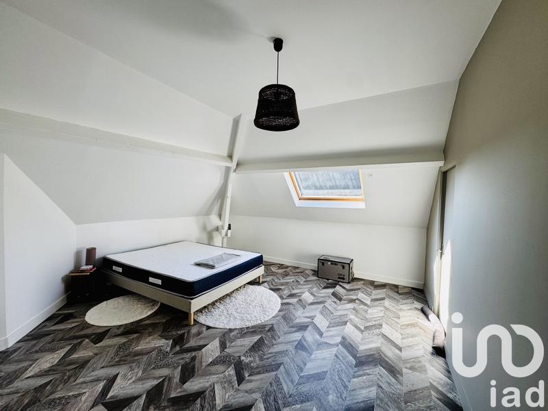 Maison - 211 m² - 8 pièces