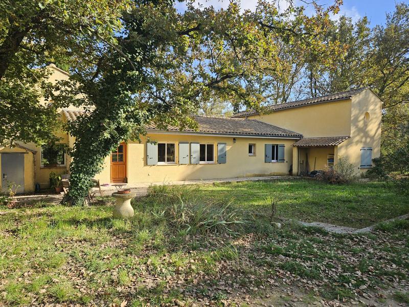 Maison - 165 m² - 8 pièces