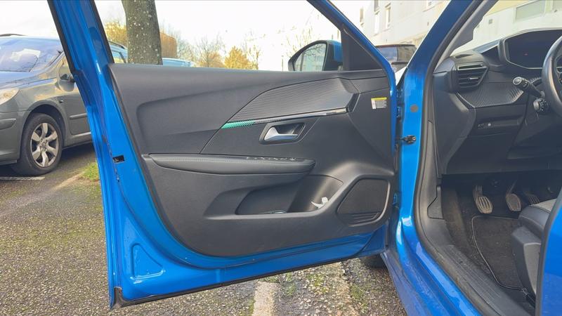 Peugeot 208 II 1.5 BlueHDi 100 Allure