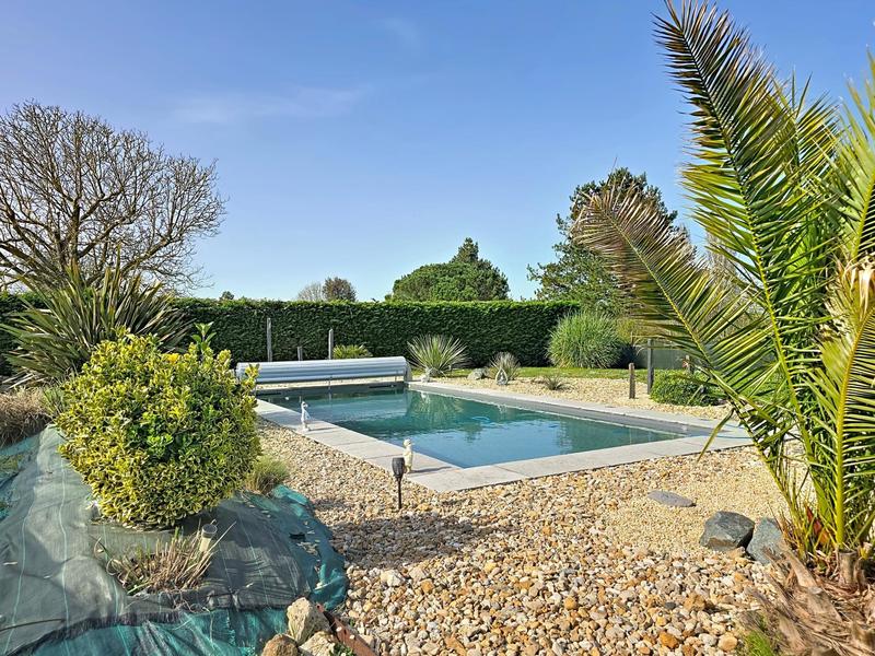 Maison - 100 m² - 4 pièces