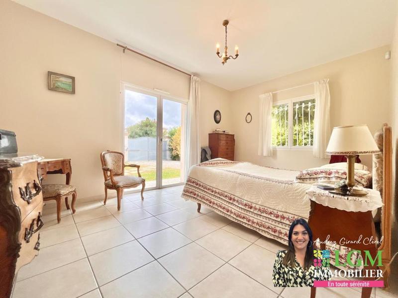 Villa - 305 m² - 7 pièces