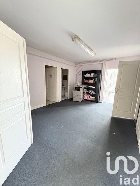 Appartement - 2 105 m² - 10 pièces