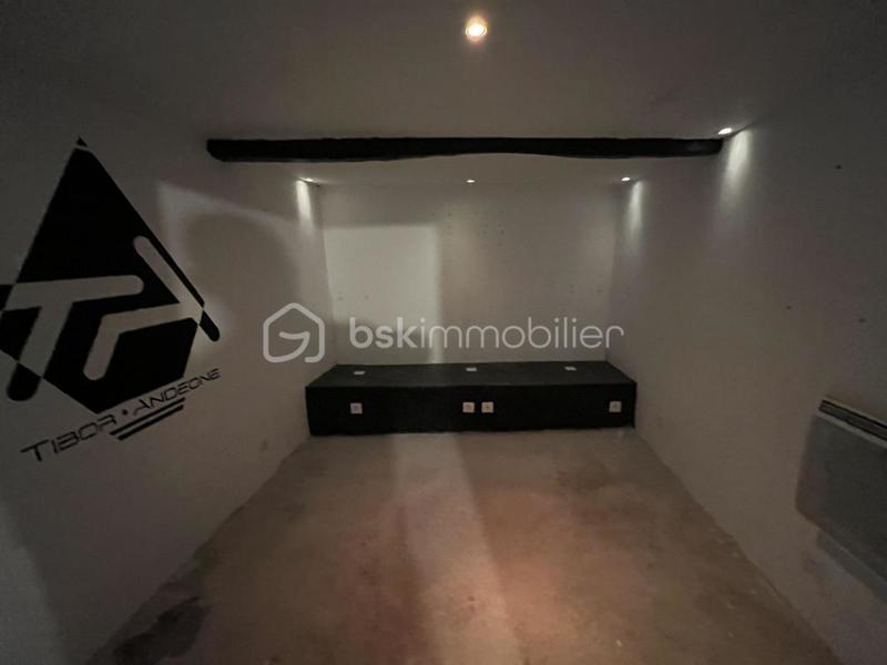 Maison de bourg - 88 m² - 4 pièces