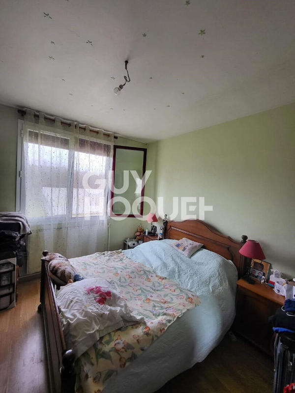 Maison - 97 m² - 5 pièces