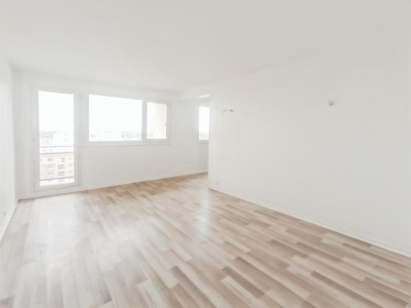 Appartement - 90 m² - 5 pièces