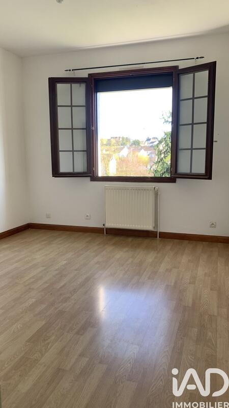 Maison - 97 m² - 6 pièces