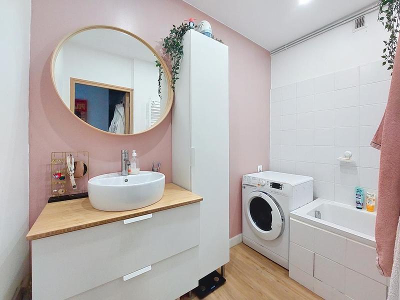 Appartement - 81 m² - 4 pièces