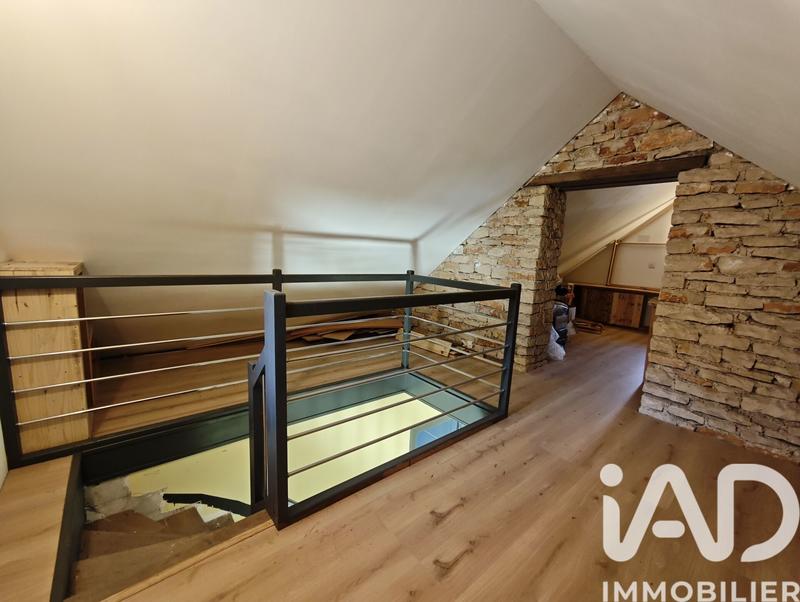 Maison de village - 151 m² - 9 pièces
