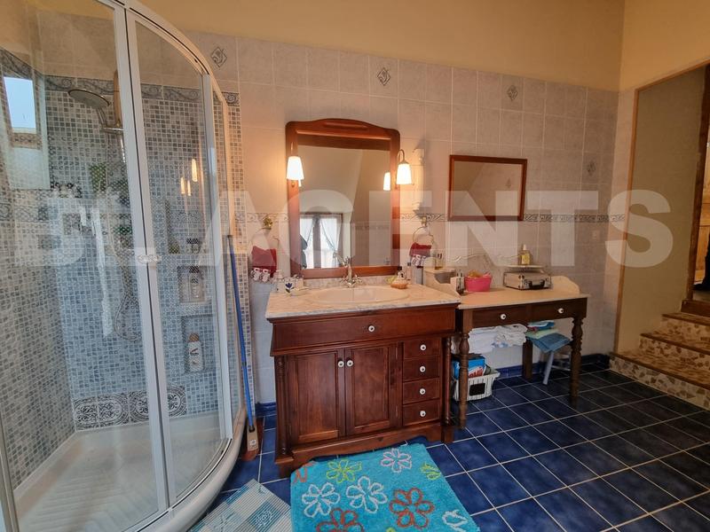 Maison ancienne - 111 m² - 5 pièces