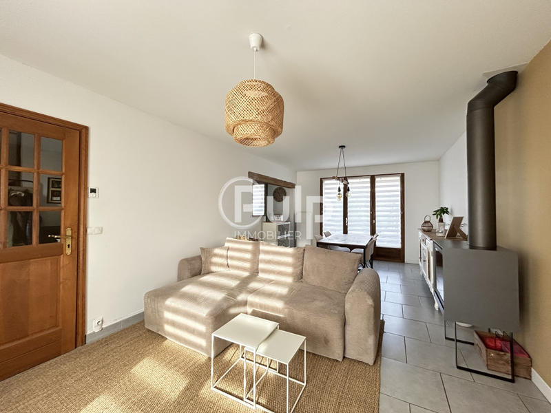 Maison - 85 m² - 6 pièces