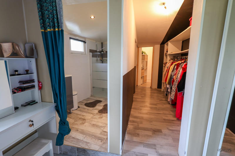 Maison - 115 m² - 5 pièces