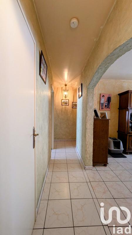 Appartement - 94 m² - 5 pièces