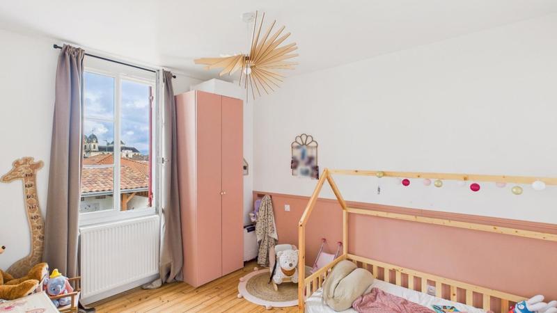 Maison de ville - 123 m² - 6 pièces