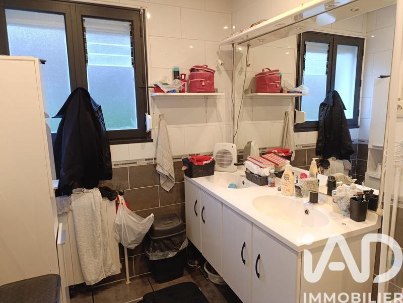 Maison - 135 m² - 7 pièces