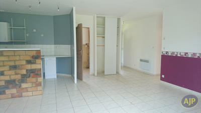 Maison - 57 m² - 3 pièces