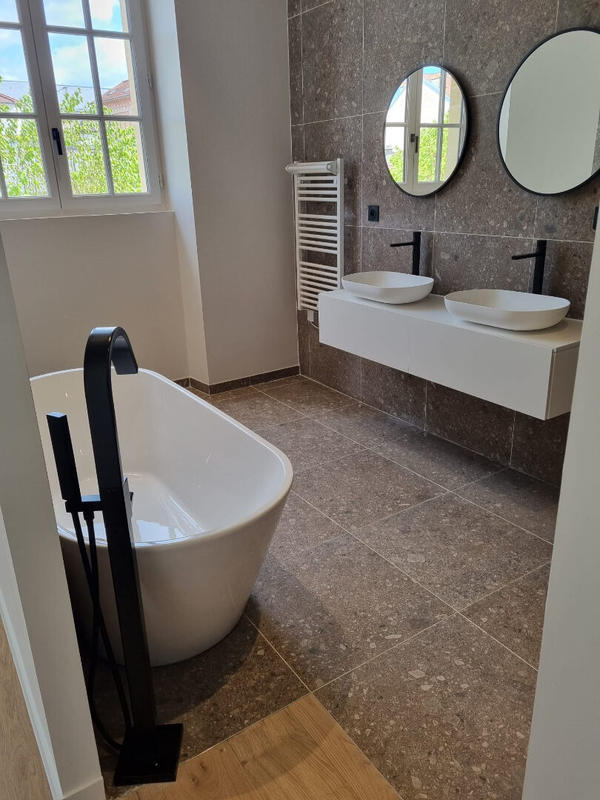 Appartement - 58 m² - 3 pièces