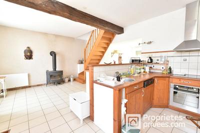 Maison - 87 m² - 5 pièces