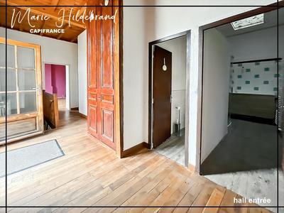 Maison en pierre - 166 m² - 7 pièces