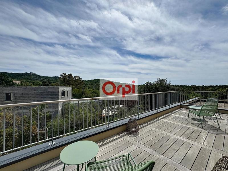 Maison - 163 m² - 5 pièces