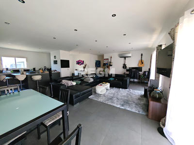 Villa - 120 m² - 4 pièces