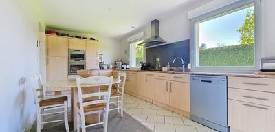 Maison - 270 m² - 7 pièces