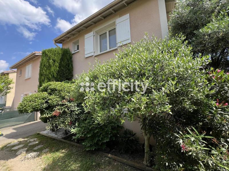 Maison - 95 m² - 5 pièces