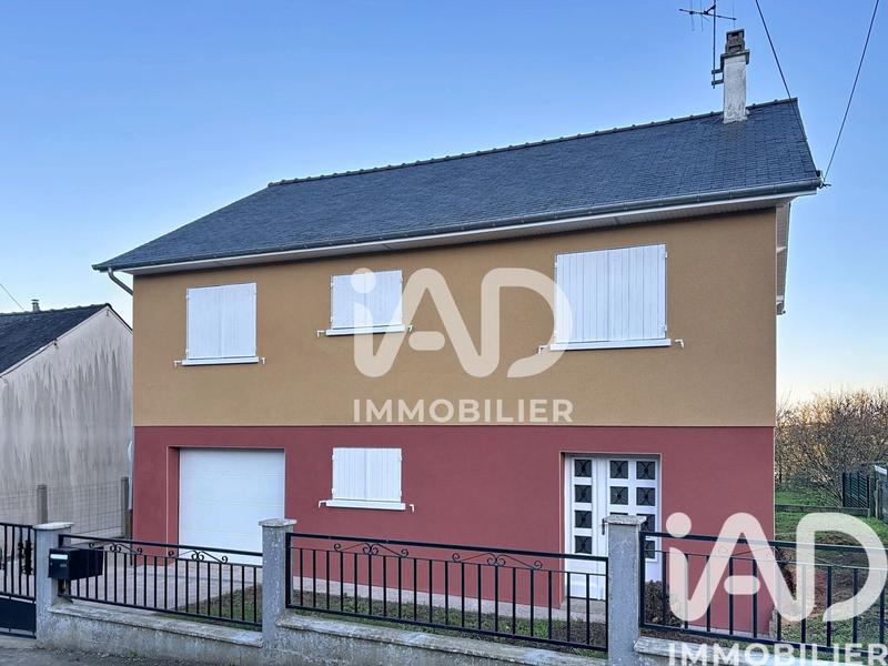 Maison - 96 m² - 5 pièces