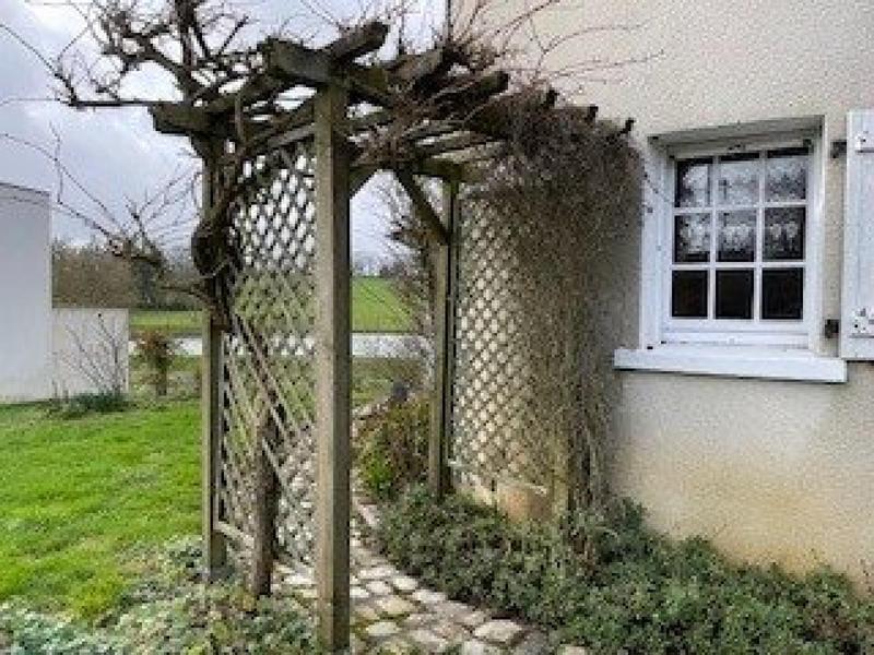 Maison - 240 m² - 10 pièces