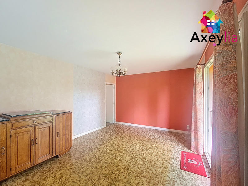 Maison - 85 m² - 5 pièces