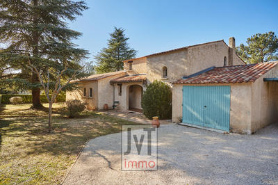 Villa - 200 m² - 7 pièces