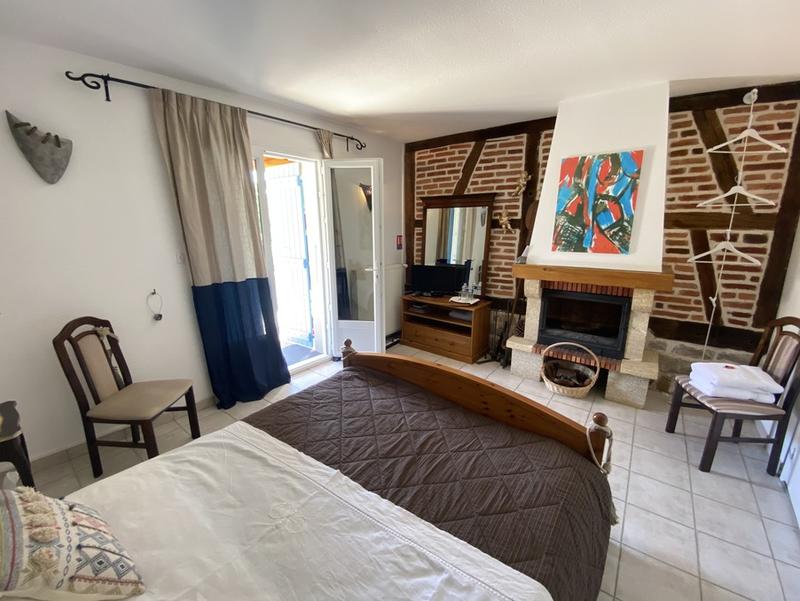 Propriété - 640 m² - 25 pièces