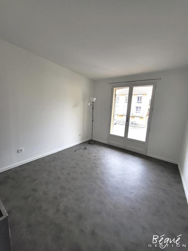 Appartement - 15 m² - 1 pièce