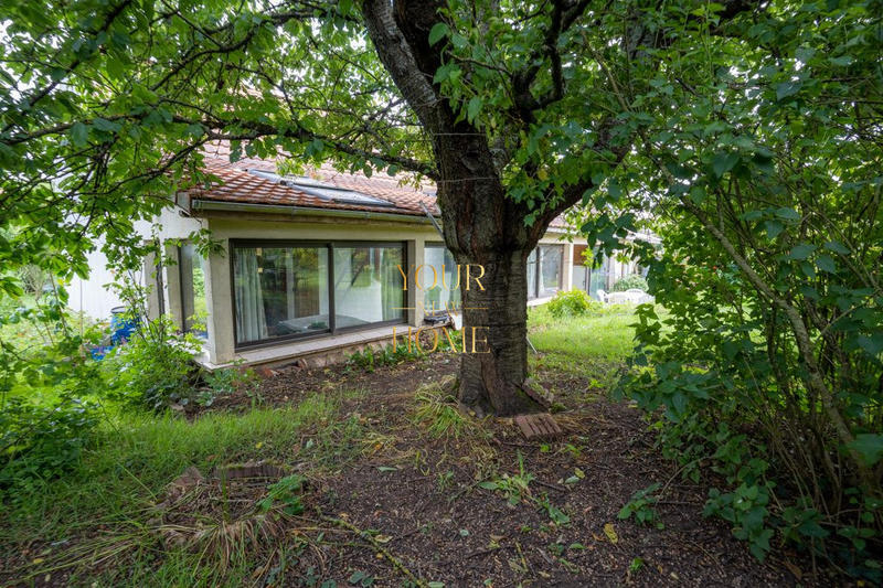 Maison - 183 m² - 7 pièces