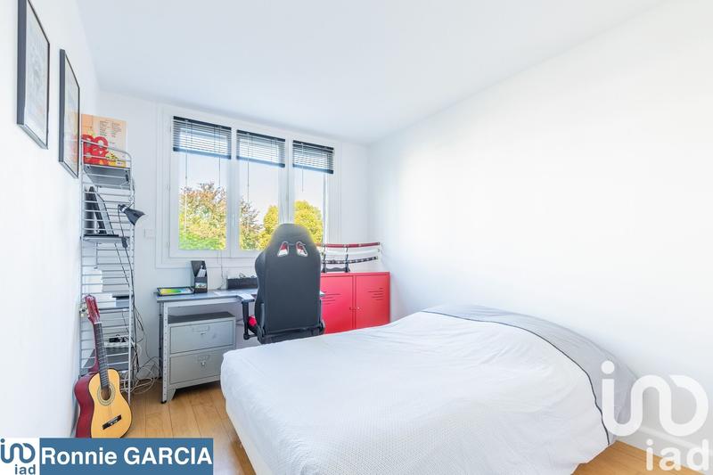 Appartement - 93 m² - 5 pièces