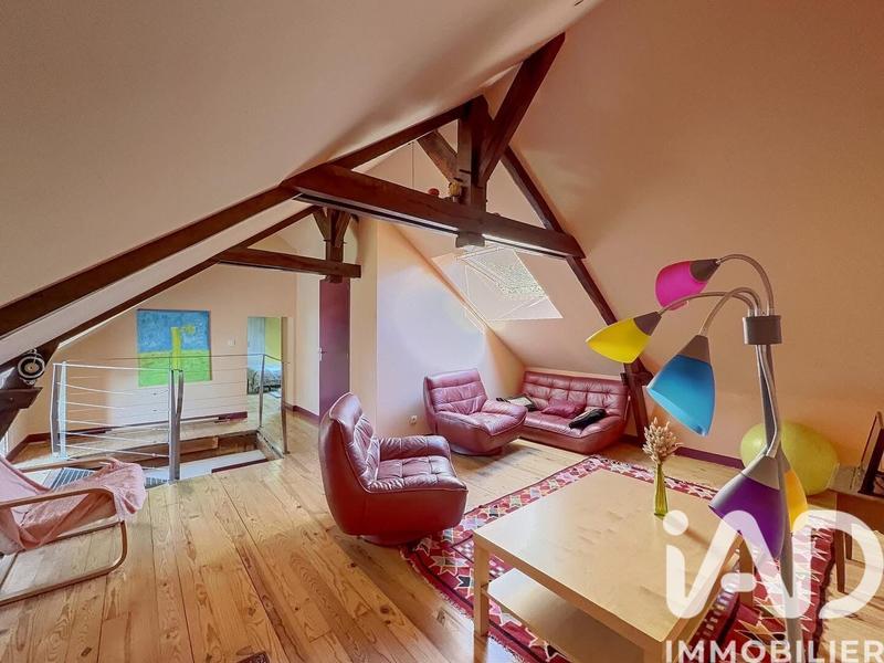 Maison - 394 m² - 9 pièces