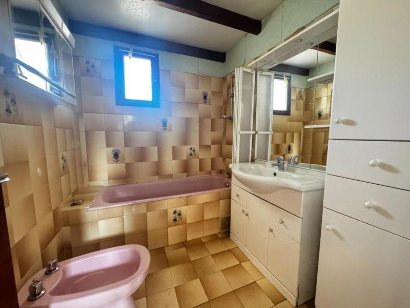 Maison traditionnelle - 207 m² - 8 pièces