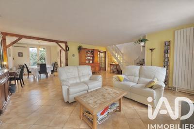 Maison - 189 m² - 8 pièces