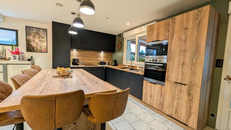 Pavillon - 157 m² - 6 pièces