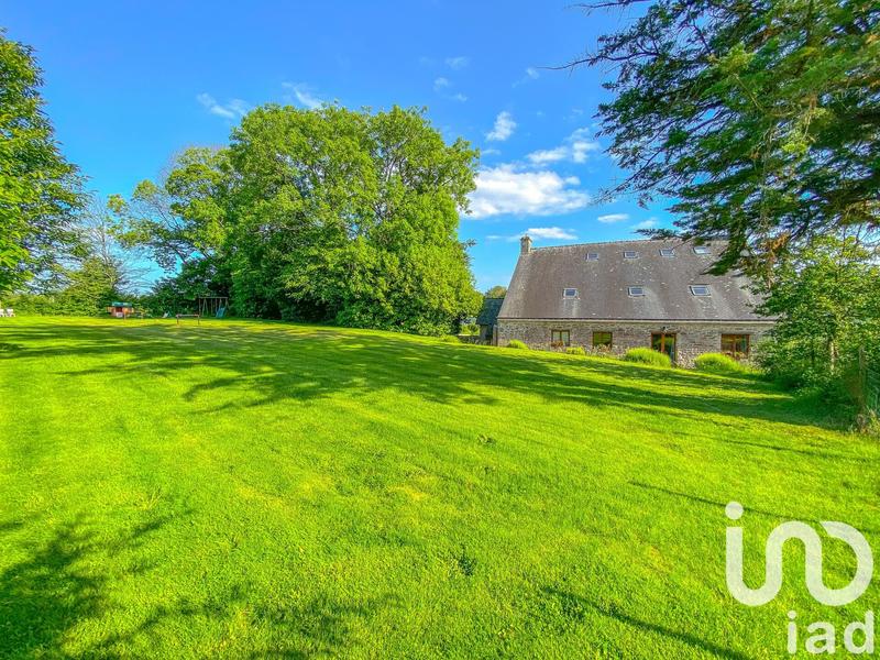 Maison - 265 m² - 11 pièces