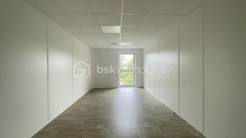 Bureau - 19 m² - 1 pièce