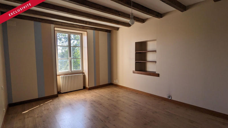 Maison - 250 m² - 11 pièces
