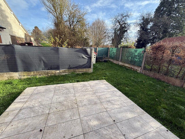 Maison - 127 m² - 9 pièces