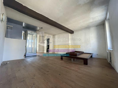 Maison en pierre - 78 m² - 4 pièces