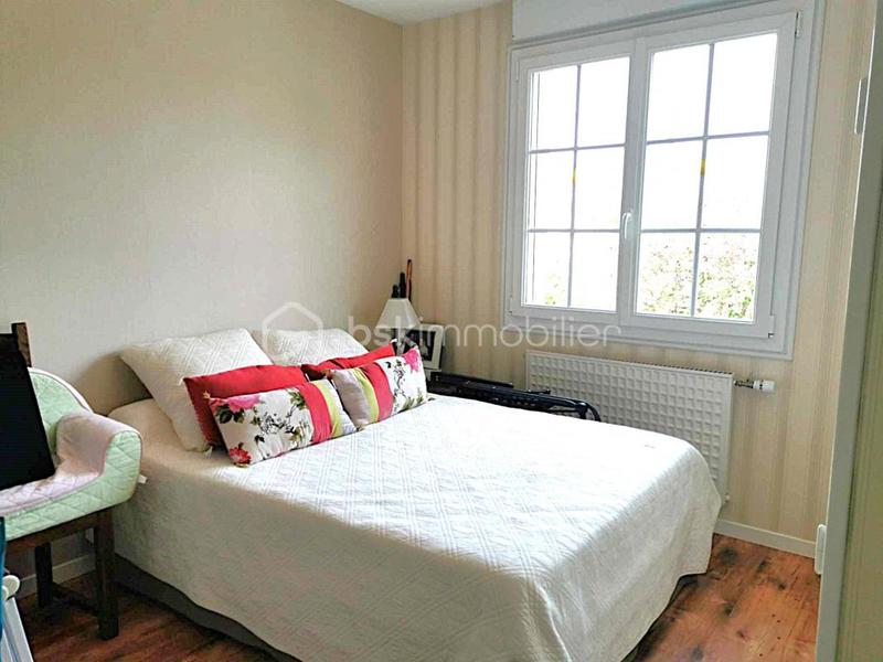 Maison traditionnelle - 120 m² - 6 pièces