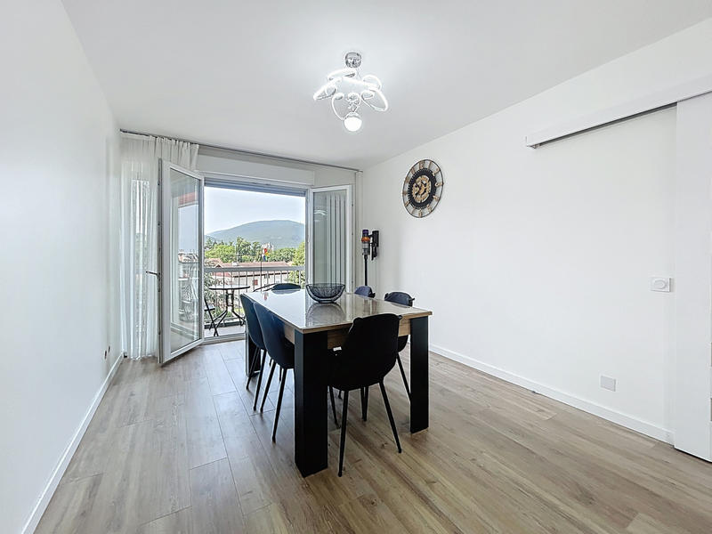 Appartement - 75 m² - 4 pièces